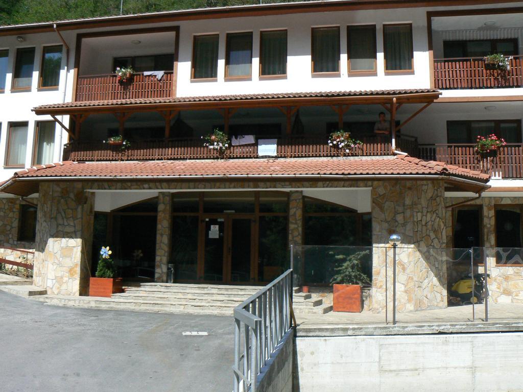 Fisherman'S Hut Family Hotel Beden Ngoại thất bức ảnh
