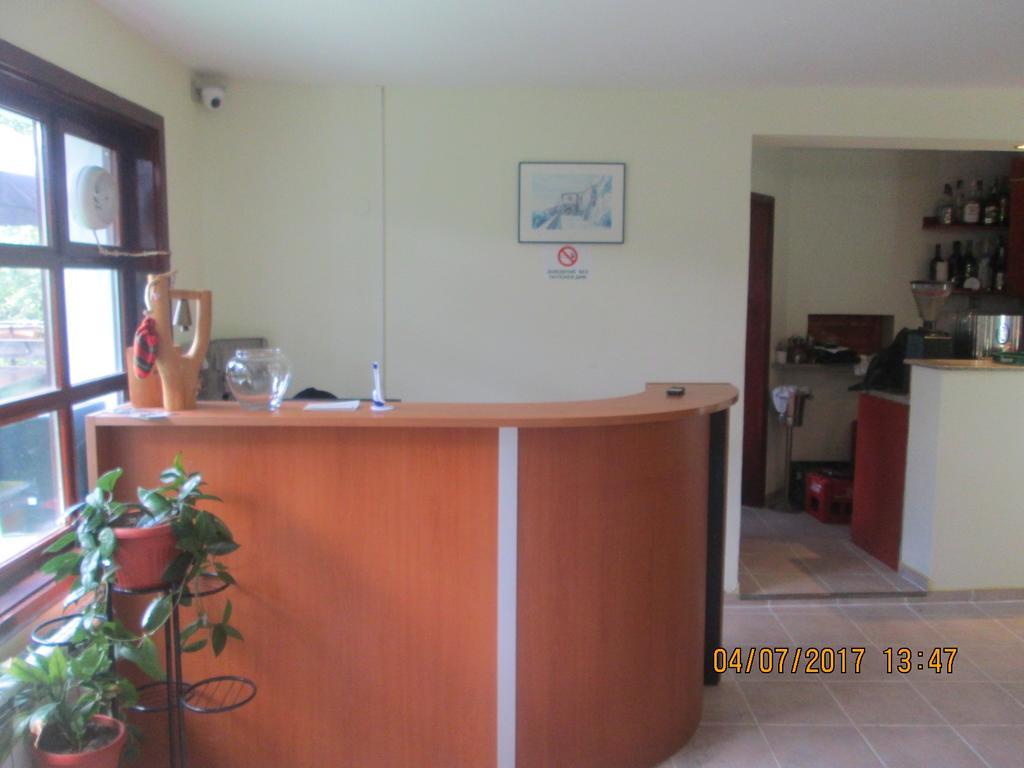 Fisherman'S Hut Family Hotel Beden Ngoại thất bức ảnh
